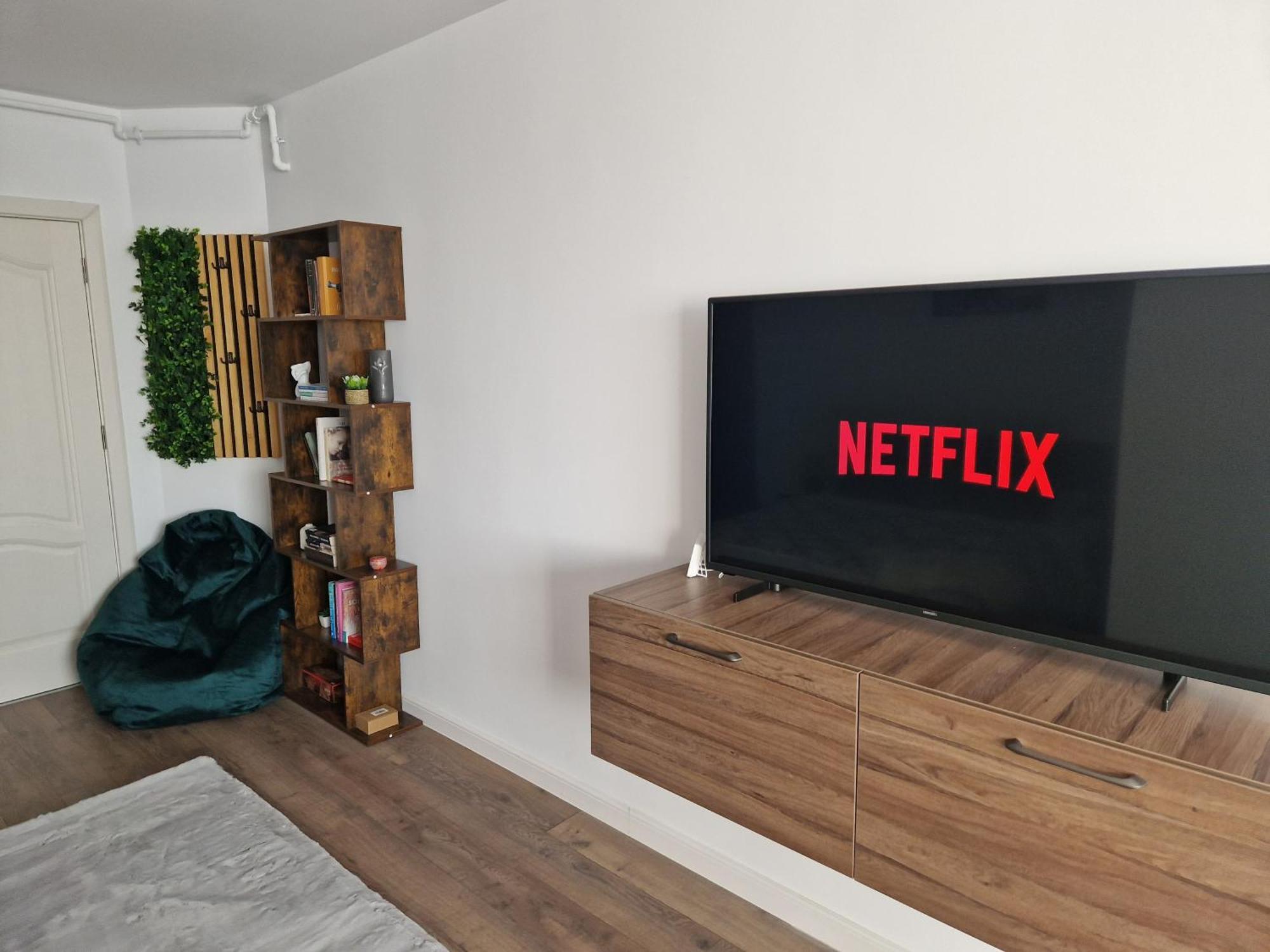 Craitelor Boutique Airport Apartment Отопени Екстериор снимка